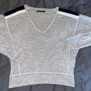 Abercrombie & fitch grey sweater
